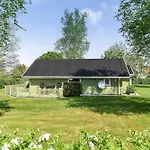 펜션 Cozy Near 그린드스테드