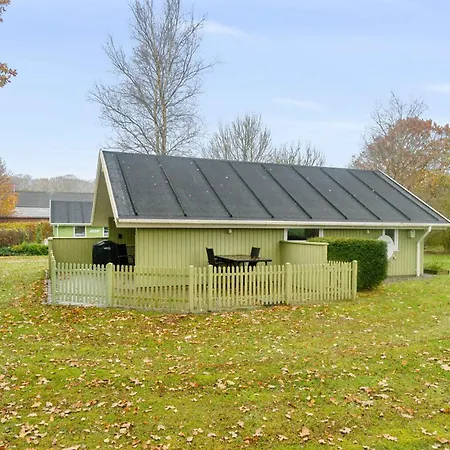 Gemütliche Ferienhütte Bei *